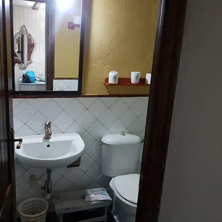 Casita Y Apartamento En Entorno Rural Idilico